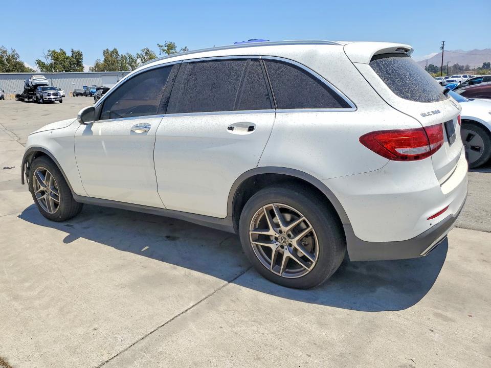 2019 Mercedes-benz Glc VIN WDC0G4KB8KF550476 COPART salvage auction — FRONT END, CA - DIS/DLR/EXP ONLY CLEAN TITLE (P), sold $7,300 on 2026-07-27 (photo 2)