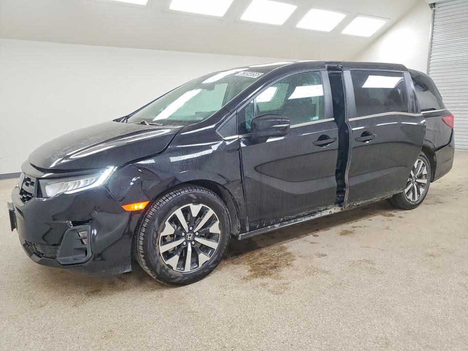 2025 Honda Odyssey VIN 5FNRL6H62SB085874 COPART salvage auction — SIDE, Nv - Certificate Of Title (P), sold $300 on 2026-07-27 (photo 1)