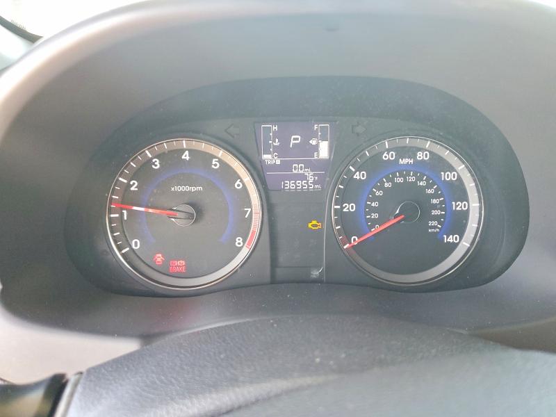2017 Hyundai Accent VIN KMHCT4AEXHU170579 COPART salvage auction — MINOR DENT/SCRATCHES, Ca - Dis/Dlr/Exp Only Clean Title, sold $650 on 2026-07-28 (photo 9)