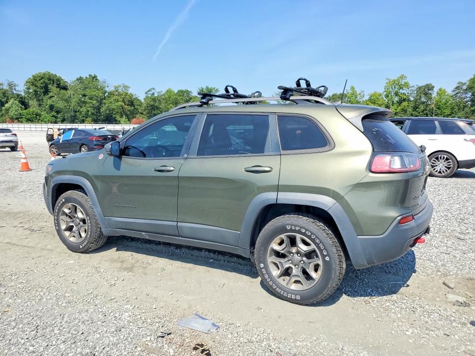 2019 Jeep Cherokee VIN 1C4PJMBN2KD152952 COPART salvage auction — MINOR DENT/SCRATCHES, Nc - Certificate Of Title, sold $200 on 2026-07-22 (photo 2)
