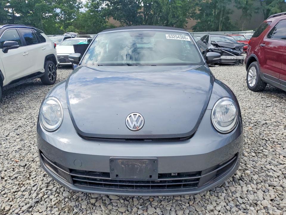 2014 Volkswagen Beetle VIN 3VW5P7AT7EM802744 COPART salvage auction — NORMAL WEAR, Ma - Certificate Of Title, sold $1,650 on 2026-08-27 (photo 5)