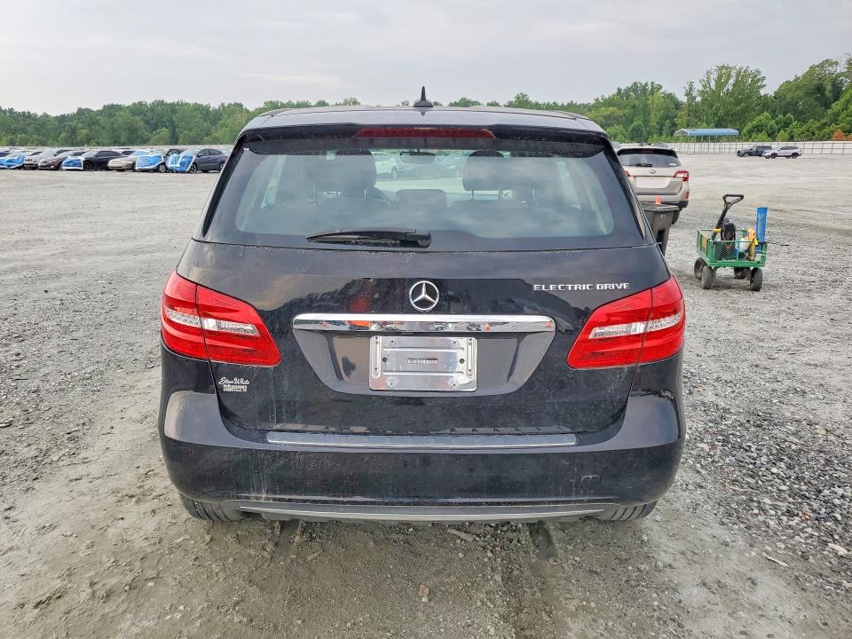 2014 Mercedes-benz VIN WDDVP9AB2EJ003477 COPART salvage auction — MECHANICAL, Pa - Cert Of Title (P), sold $4,000 on 2026-08-04 (photo 6)