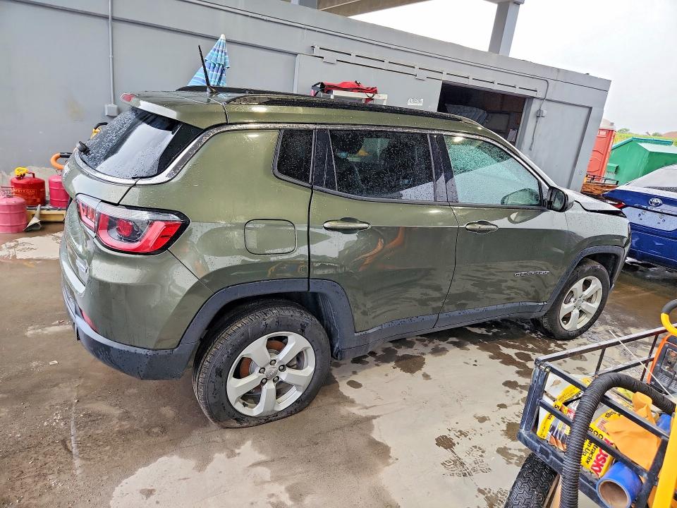 2017 Jeep Compass VIN 3C4NJDBB2HT646941 COPART salvage auction — FRONT END, Ny - Mv-907A Salvage Certificate (P), sold $425 on 2026-07-24 (photo 3)