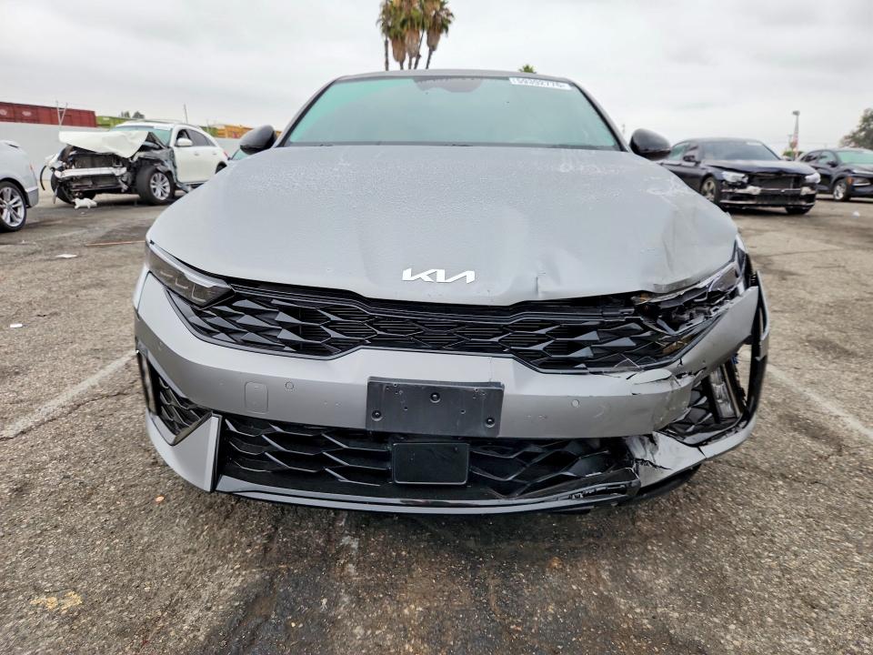 2026 Kia K5 VIN KNAG64J77T5402621 COPART salvage auction — FRONT END, CA - SALVAGE CERTIFICATE, sold $11,500 on 2026-08-21 (photo 5)