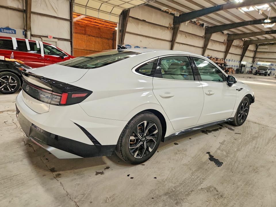 2024 Hyundai Sonata VIN KMHL64JA1RA376509 COPART salvage auction — FRONT END, MI - CERTIFICATE OF TITLE, sold $11,600 on 2026-07-22 (photo 3)
