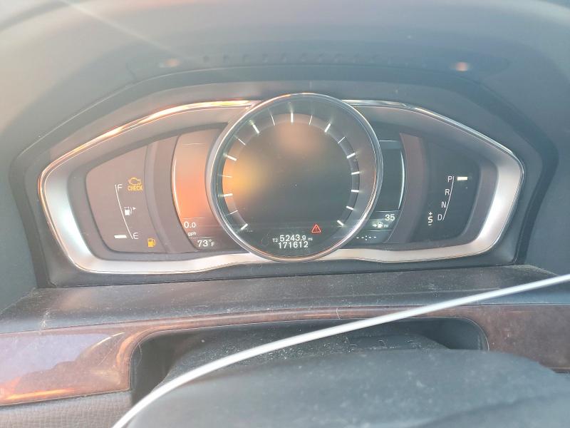 2016 Volvo Xc60 VIN YV4612RM6G2824640 COPART salvage auction — MINOR DENT/SCRATCHES, Oh - Certificate Of Title, sold $425 on 2026-08-13 (photo 9)