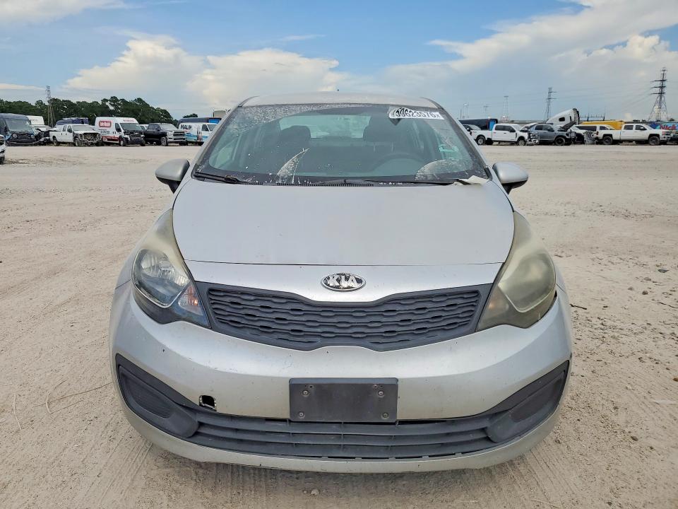 2015 Kia Rio VIN KNADM4A39F6505978 COPART salvage auction — REAR END, Tx - Salvage Vehicle Title, sold $1,050 on 2026-07-31 (photo 5)