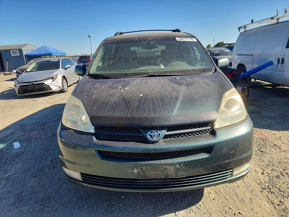 2004 Toyota Sienna VIN 5TDBA22CX4S028402 COPART salvage auction — MINOR DENT/SCRATCHES, CA - DIS/DLR/EXP APP FOR DUP CLEAN, sold $825 on 2026-07-14 (photo 5)