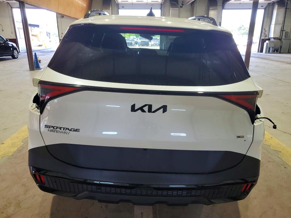 2025 Kia Sportage VIN KNDPYDDH9S7190793 COPART salvage auction — SIDE, Nj - Cert Of Title-Salvage, sold $14,900 on 2026-08-20 (photo 6)