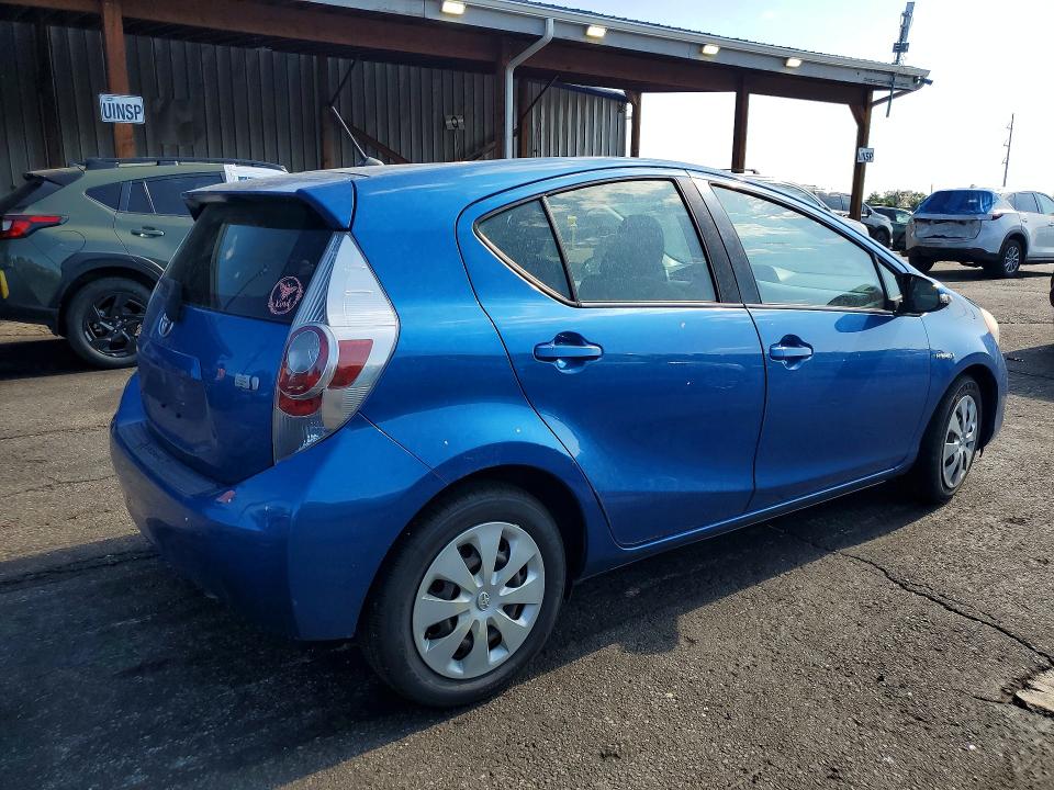 2012 Toyota Prius VIN JTDKDTB33C1527650 COPART salvage auction — FRONT END, Salvage Title, sold $450 on 2026-07-28 (photo 3)
