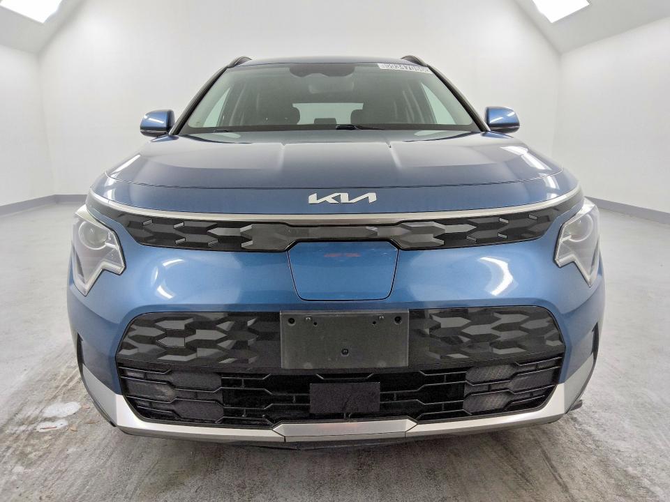 2023 Kia Niro VIN KNDCR3L10P5021338 COPART salvage auction — REAR END, CA - CERTIFICATE OF TITLE, sold $7,200 on 2026-07-15 (photo 5)
