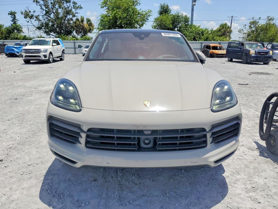 2020 Porsche Cayenne VIN WP1BE2AYXLDA55139 COPART salvage auction — SIDE, Salvage Title, sold $33,500 on 2026-07-24 (photo 5)