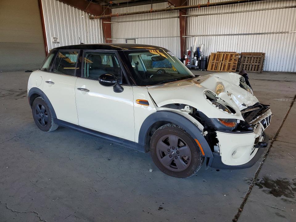 2015 Mini Cooper VIN WMWXS5C58FT831506 COPART salvage auction — FRONT END, Ca - Salvage Certificate, sold $475 on 2026-08-13 (photo 4)