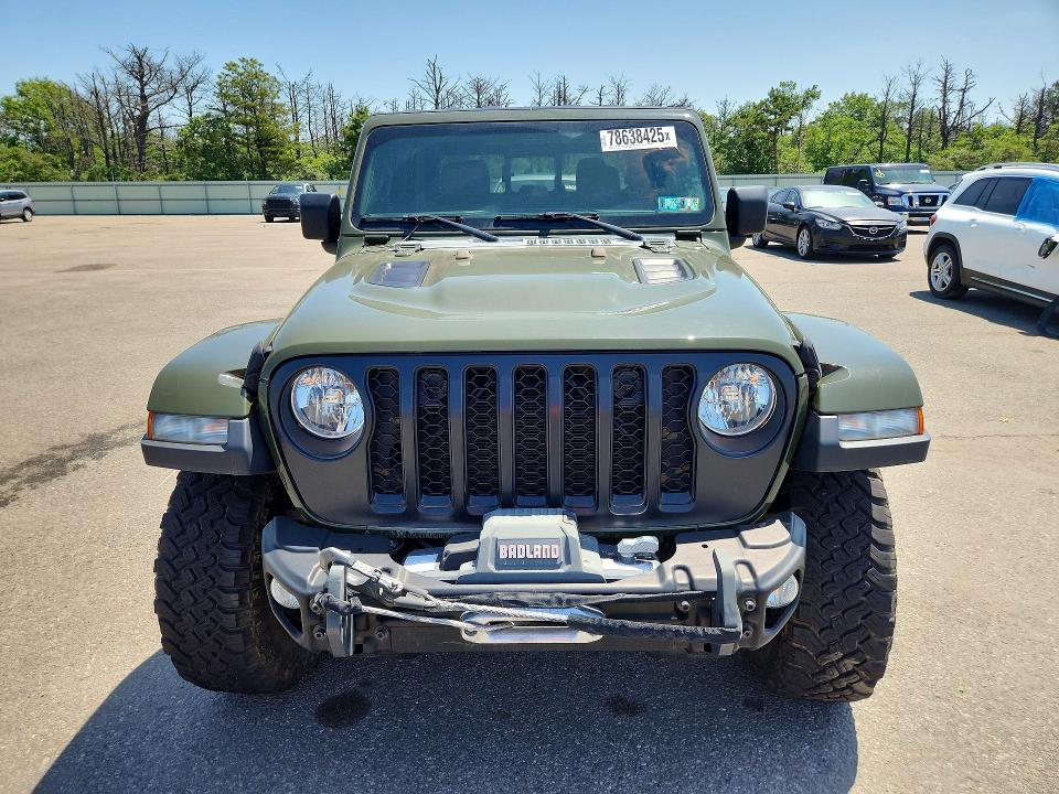 2023 Jeep Gladiator VIN 1C6JJTBG0PL568584 COPART salvage auction — VANDALISM, PA - CERTIFICATE OF SALVAGE, sold $11,900 on 2026-07-27 (photo 5)