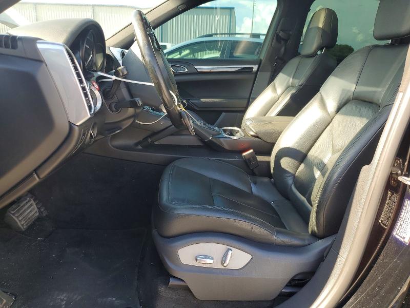 2014 Porsche Cayenne VIN WP1AA2A25ELA97424 COPART salvage auction — MINOR DENT/SCRATCHES, Salvage Title, sold $3,550 on 2026-07-24 (photo 7)