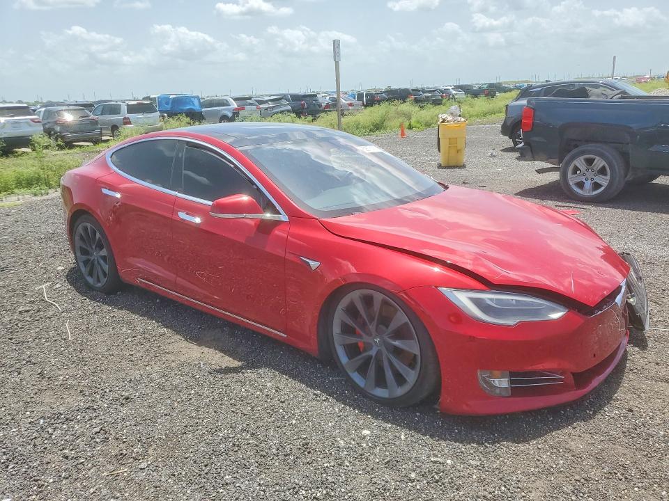 2018 Tesla Model s VIN 5YJSA1E47JF239703 COPART salvage auction — SIDE, Fl - Cert Of Title Slvg Rebuildable, sold $7,200 on 2026-08-31 (photo 4)