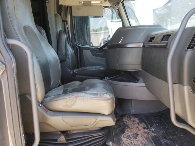 2020 Volvo Vn VIN 4V4NC9EH6LN243095 COPART salvage auction — FRONT END, TX - SALVAGE VEHICLE TITLE, sold $12,700 on 2026-08-13 (photo 5)