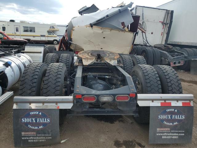 2022 Volvo Vn VIN 4V4NC9EH9NN290687 COPART salvage auction — ROLLOVER, Co - Public - Salvage Title, sold $10,400 on 2026-07-09 (photo 6)
