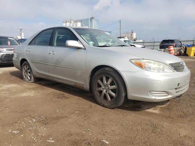 2002 Toyota Camry VIN JTDBF30KX20001377 COPART salvage auction — MINOR DENT/SCRATCHES, Il - Salvage Certificate, sold $575 on 2026-07-29 (photo 4)