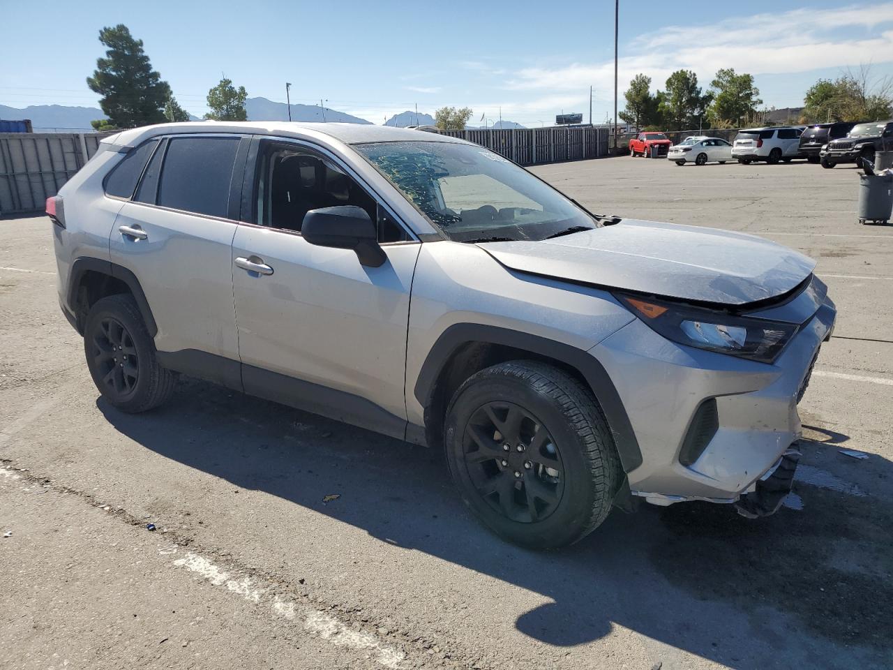 2022 Toyota Rav 4 VIN 2T3H1RFV2NC209882 COPART salvage auction — FRONT END, TX - SALVAGE VEHICLE TITLE, sold $7,700 on 2024-10-11 (photo 4)