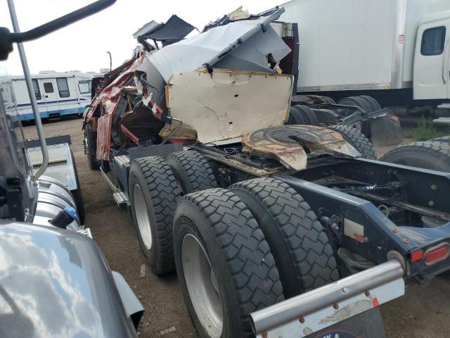 2022 Volvo Vn VIN 4V4NC9EH9NN290687 COPART salvage auction — ROLLOVER, Co - Public - Salvage Title, sold $10,400 on 2026-07-09 (photo 2)