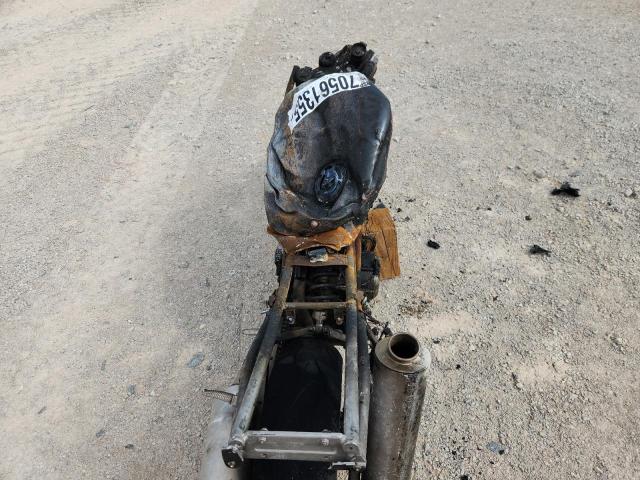 2005 Ducati Supersport VIN ZDM1LAAN15B004795 COPART salvage auction — FRONT END, Al - Cert Of Title-Parts Only Salvg, sold $15 on 2026-07-29 (photo 6)