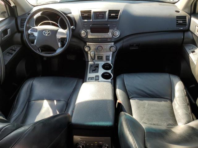 2012 Toyota Highlander VIN 5TDBK3EH4CS127452 COPART salvage auction — SIDE, Salvage Title, sold $3,250 on 2026-07-16 (photo 8)