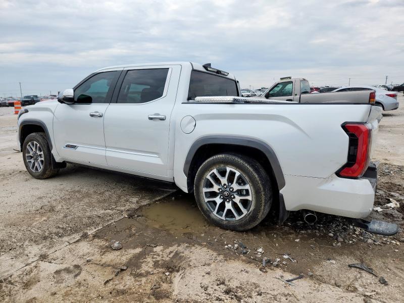 2025 Toyota Tundra VIN 5TFMA5DB1SX239431 COPART salvage auction — Rear End, TX - SALVAGE VEHICLE TITLE, sold $26,200 on 2025-10-23 (photo 2)