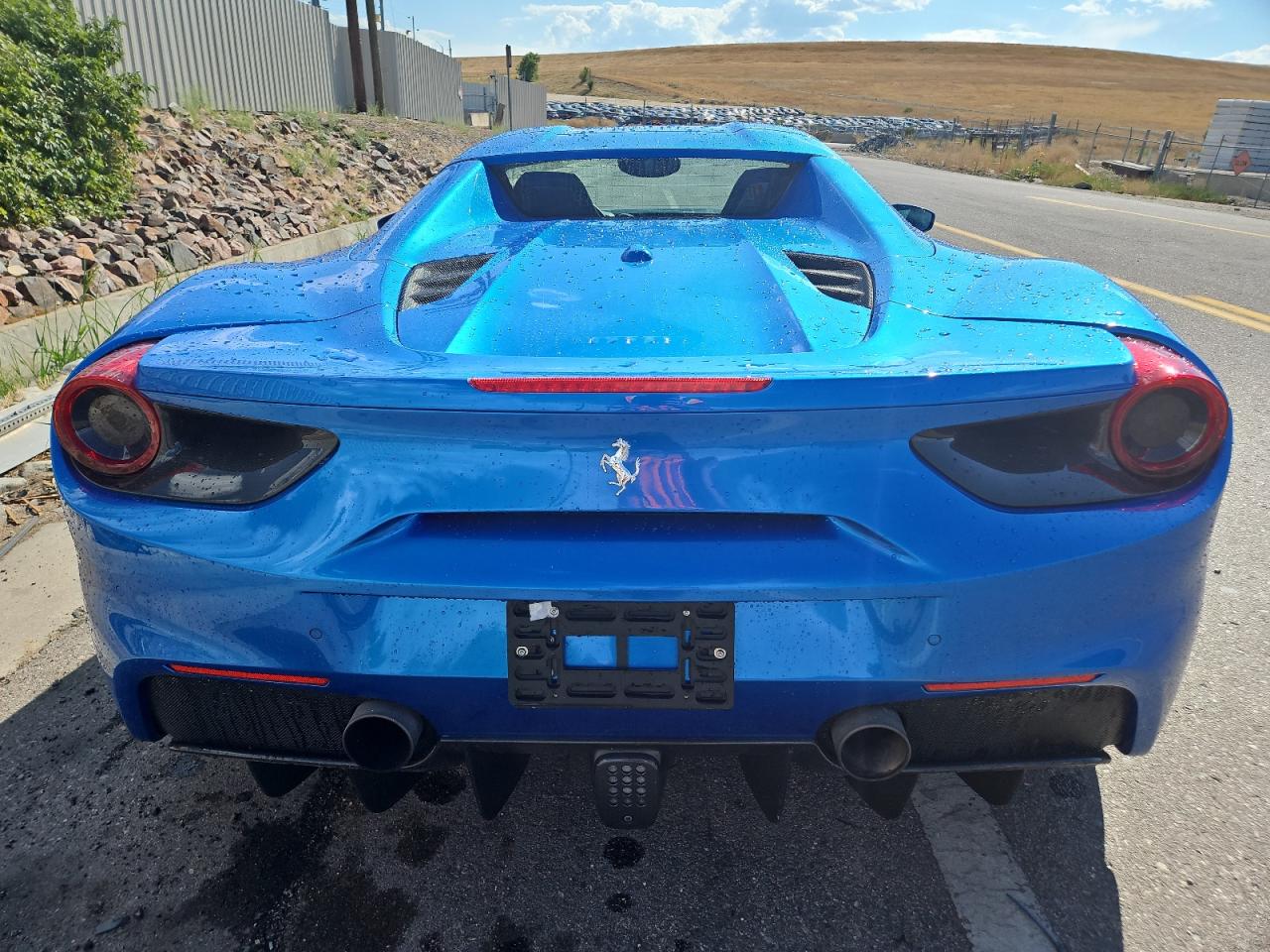 2017 Ferrari 488 Spider VIN ZFF80AMA3H0220631 COPART salvage auction — Front End, Salvage Title, sold $170,000 on 2021-09-27 (photo 6)