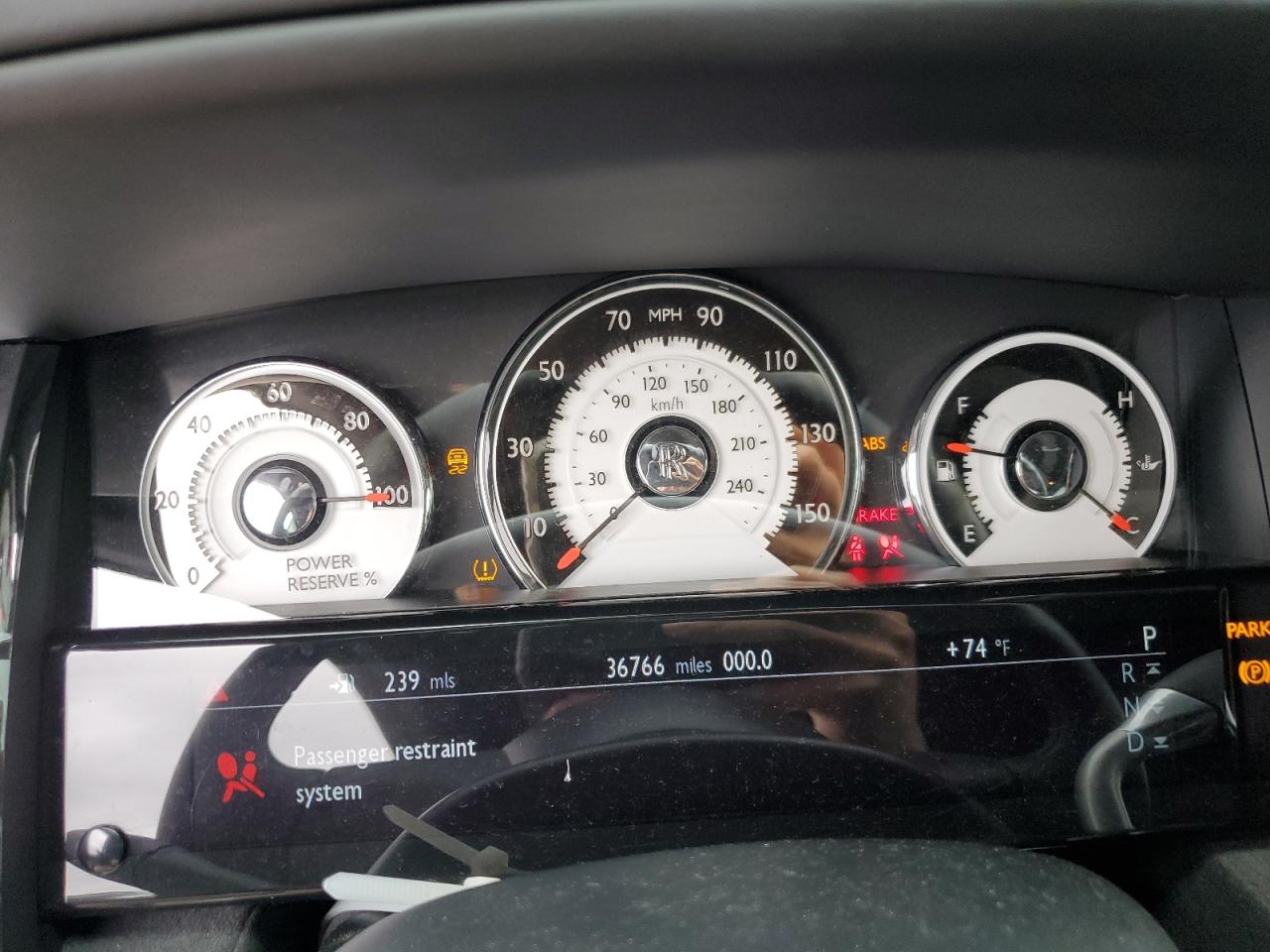 2014 Rolls-royce Wraith VIN SCA665C5XEUX84725 COPART salvage auction — Minor Dent/Scratches, IL - CERTIFICATE OF TITLE, sold $74,500 on 2026-08-25 (photo 9)
