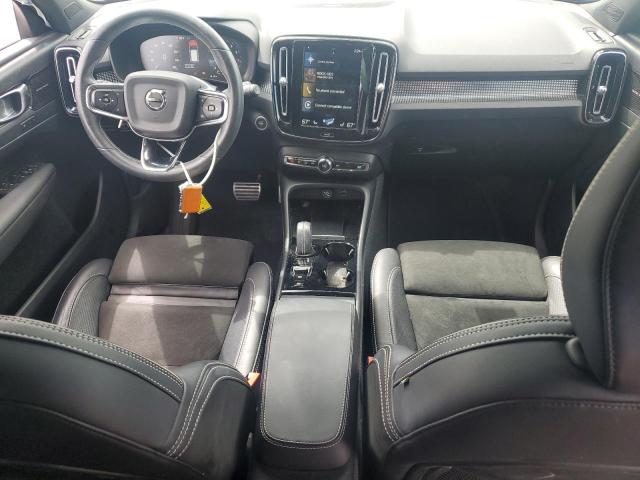2021 Volvo Xc40 VIN YV4162UM2M2396712 COPART salvage auction — SIDE, Salvage Title, sold $350 on 2026-07-27 (photo 8)