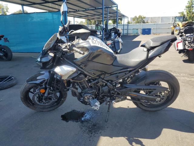 2025 Kawasaki Zr900 VIN ML5ZRDS13SDA03090 COPART salvage auction — SIDE, Salvage Title, sold $2,850 on 2026-07-16 (photo 3)