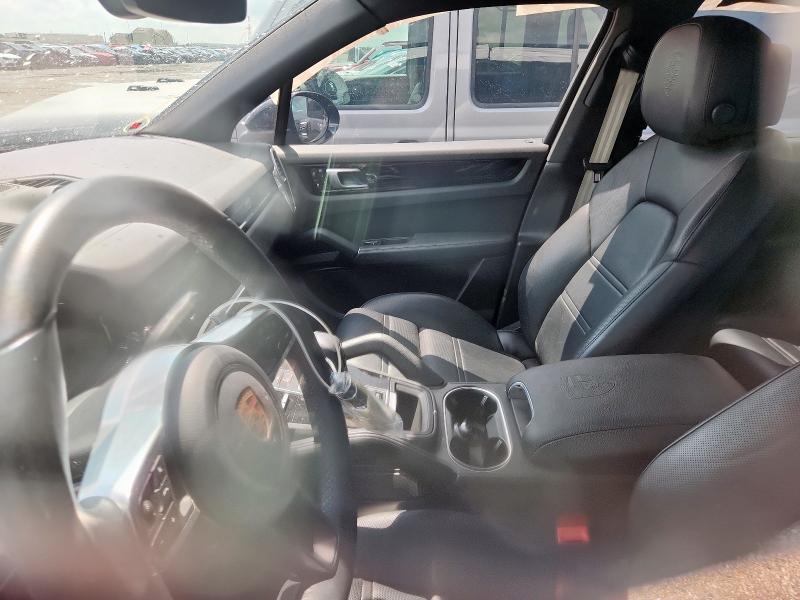 2023 Porsche Cayenne VIN WP1AB2AY6PDA14842 COPART salvage auction — SIDE, Tx - Salvage Vehicle Title, sold $29,250 on 2026-07-02 (photo 7)