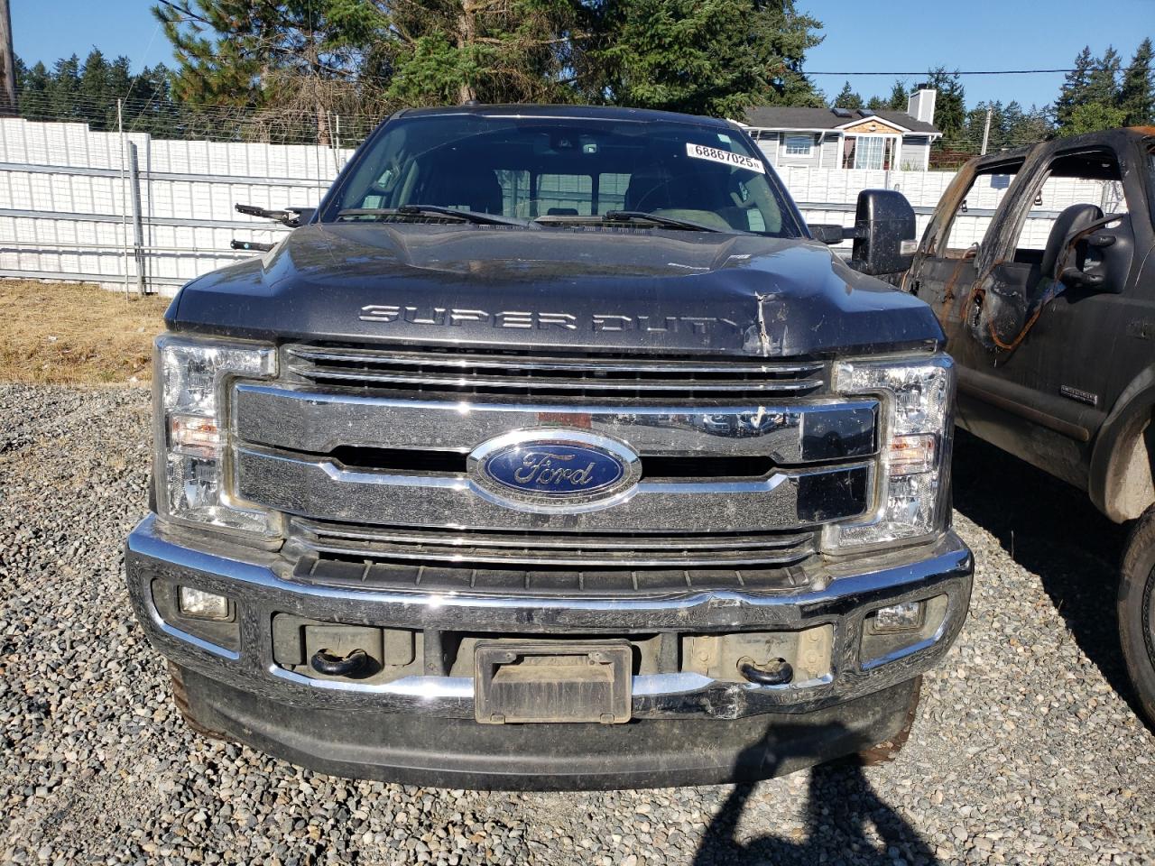 2018 Ford F-350 super duty VIN 1FT8W3BT7JEC80336 COPART salvage auction — Side, WA - BILL OF SALE, sold $14,100 on 2025-11-19 (photo 5)