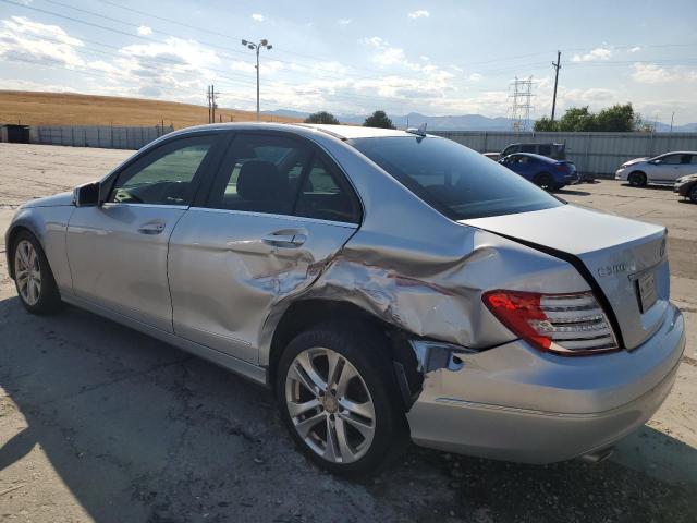 2013 Mercedes-benz C-klasse VIN WDDGF8AB2DR281060 COPART salvage auction — REAR END, Co - Bill Of Sale-Parts Only, sold $925 on 2026-07-08 (photo 2)