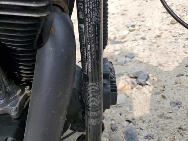 2017 Harley-davidson Fx VIN 1HD1GXM10HC323565 COPART salvage auction — ROLLOVER, NH - CERT OF TITLE-SALVAGE, sold $1,350 on 2026-07-21 (photo 8)