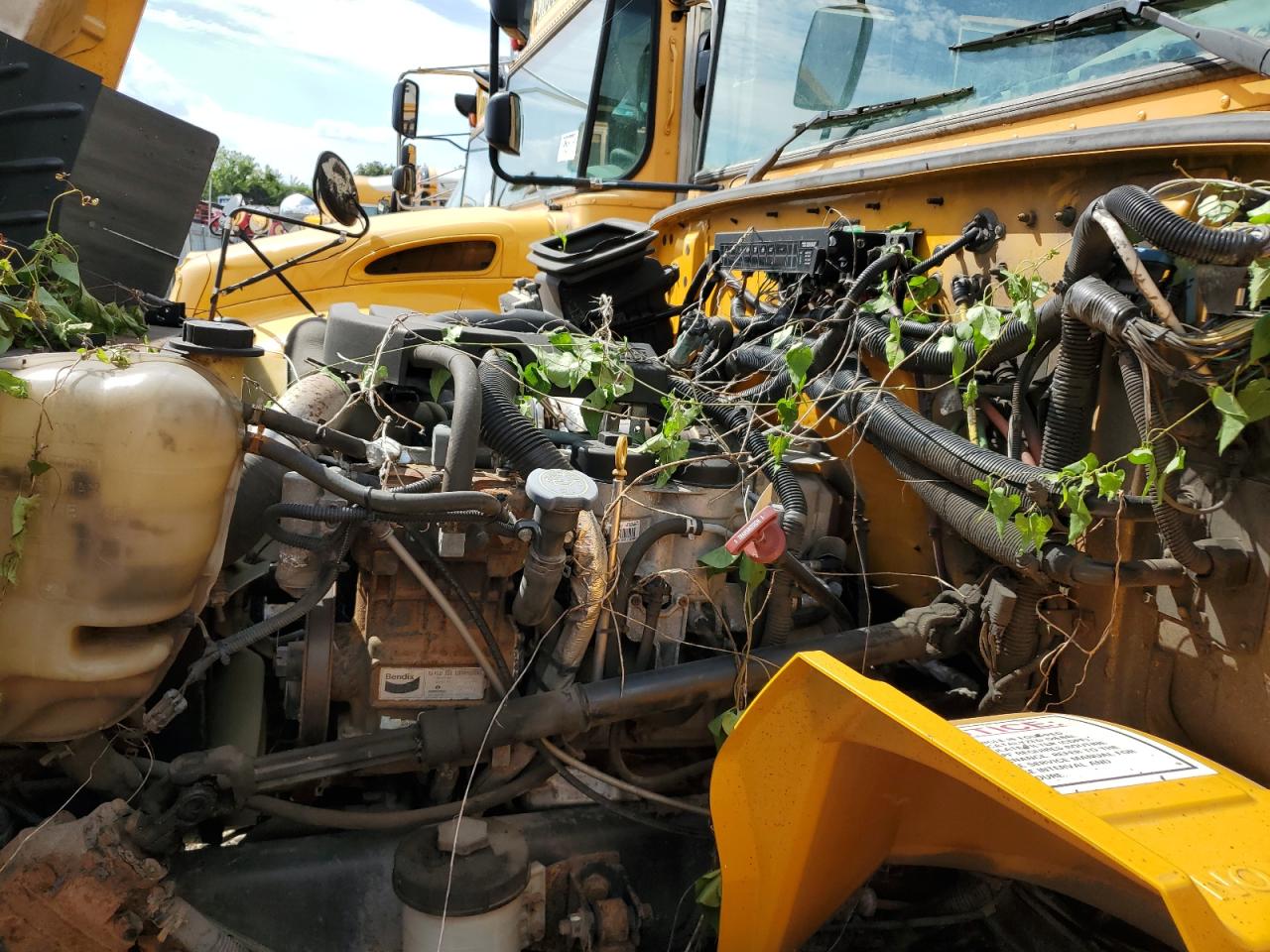 2013 Ic Corporation Ce Series School VIN 4DRBUSKN9DB300949 COPART salvage auction — Minor Dent/Scratches, IA - CERTIFICATE OF TITLE, sold $1,200 on 2026-07-06 (photo 7)