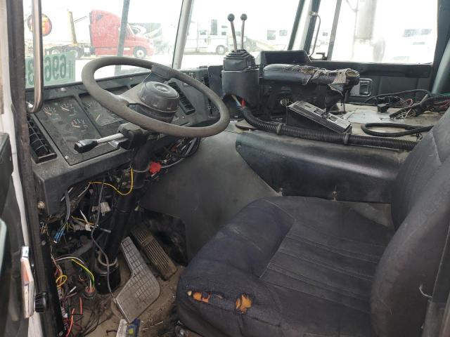 2005 Auto Other VIN 5VCDC6MF45H201728 COPART salvage auction — SIDE, WY - DIS/DLR/EXP ONLY CLEAN TITLE, sold $500 on 2026-07-29 (photo 8)