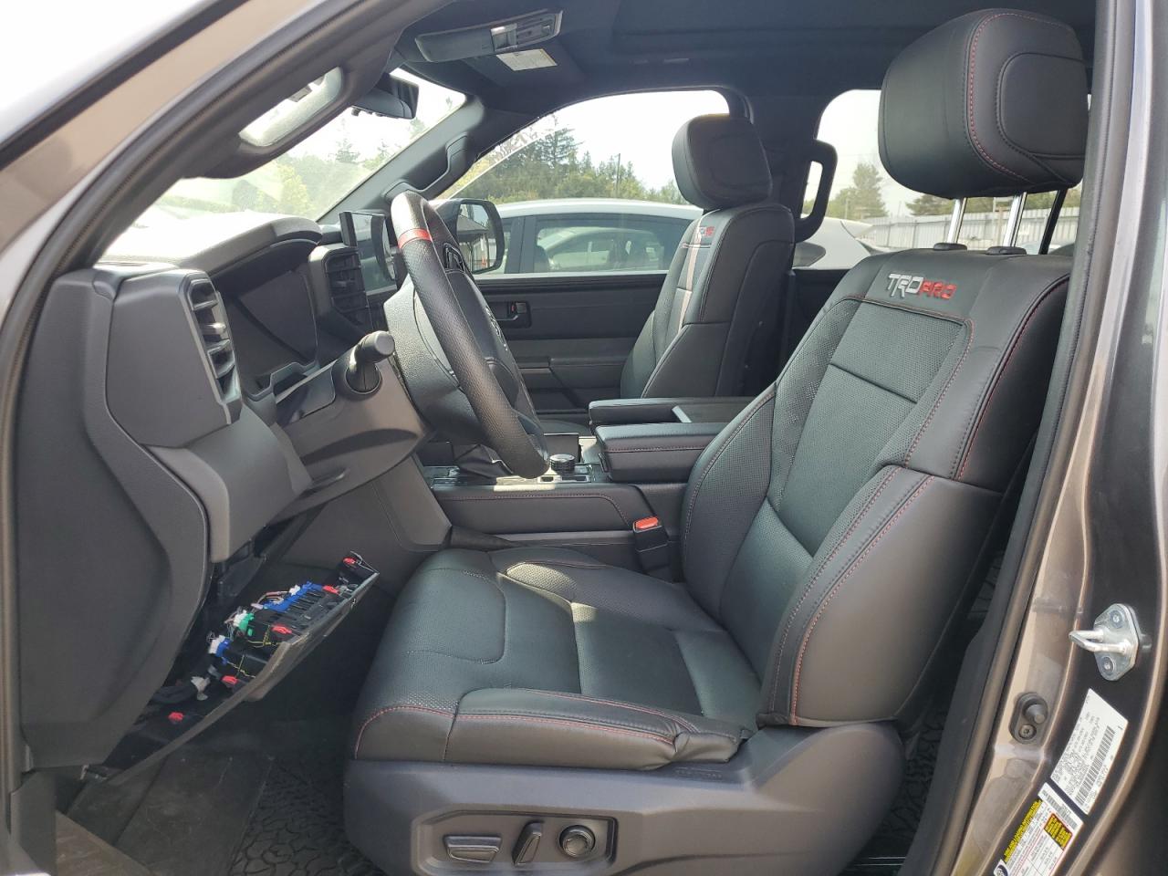 2024 Toyota Sequoia VIN 7SVAAABA6RX044074 COPART salvage auction — Vandalized, Salvage Title, sold $53,500 on 2025-12-01 (photo 7)