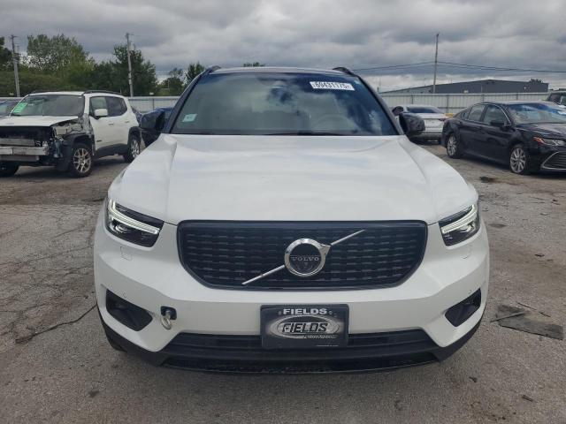 2021 Volvo Xc40 VIN YV4162UM2M2396712 COPART salvage auction — SIDE, Salvage Title, sold $350 on 2026-07-27 (photo 5)
