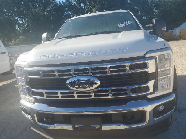 2023 Ford F-550 VIN 1FD0W5HT3PEC77826 COPART salvage auction — WATER/FLOOD, Ks - Flood - Salvage, sold $46,500 on 2026-07-22 (photo 5)