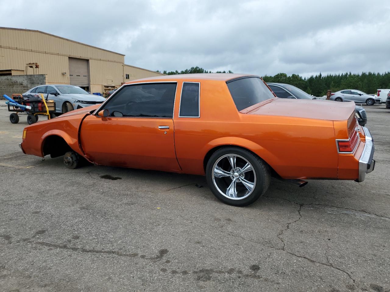 1981 Buick Regal VIN 1G4AJ47A0BG120538 COPART salvage auction — Unknown, SC - CERT OF TITLE-SALVAGE, sold $4,050 on 2025-08-29 (photo 2)