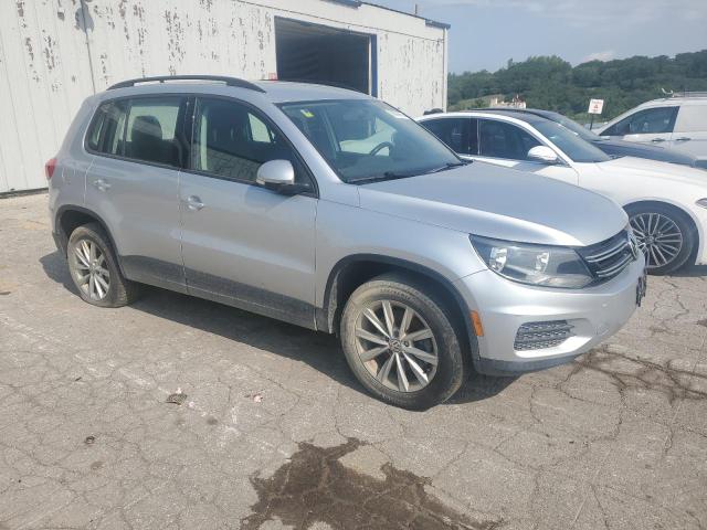 2017 Volkswagen Tiguan VIN WVGAV7AX4HK054441 COPART salvage auction — FRONT END, Ky - Red Salvage Non-Rebuildable, sold $1,500 on 2026-07-21 (photo 4)