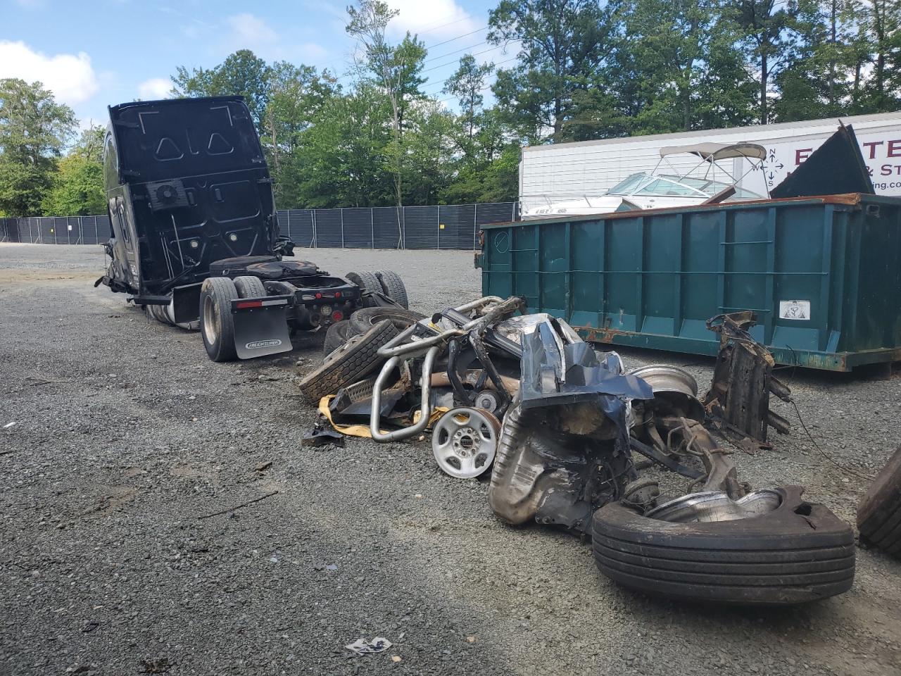 2020 Freightliner Cascadia 126 VIN 3AKJHHDRXLSLR1808 COPART salvage auction — All Over, ID - SALVAGE CERTIFICATE OF TITLE, sold $2,950 on 2026-07-09 (photo 3)