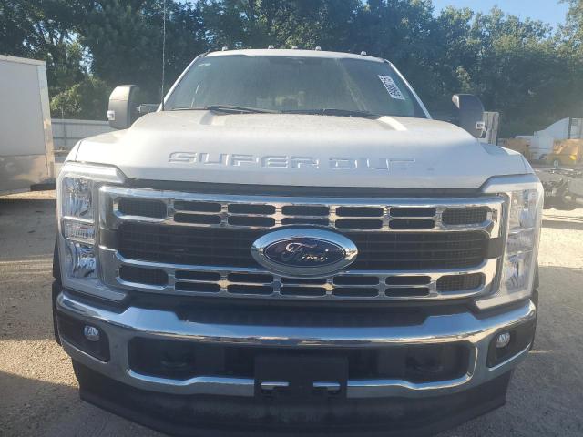 2023 Ford F-550 VIN 1FD0W5HT5PEC77827 COPART salvage auction — WATER/FLOOD, Ks - Flood - Salvage, sold $47,000 on 2026-07-22 (photo 5)