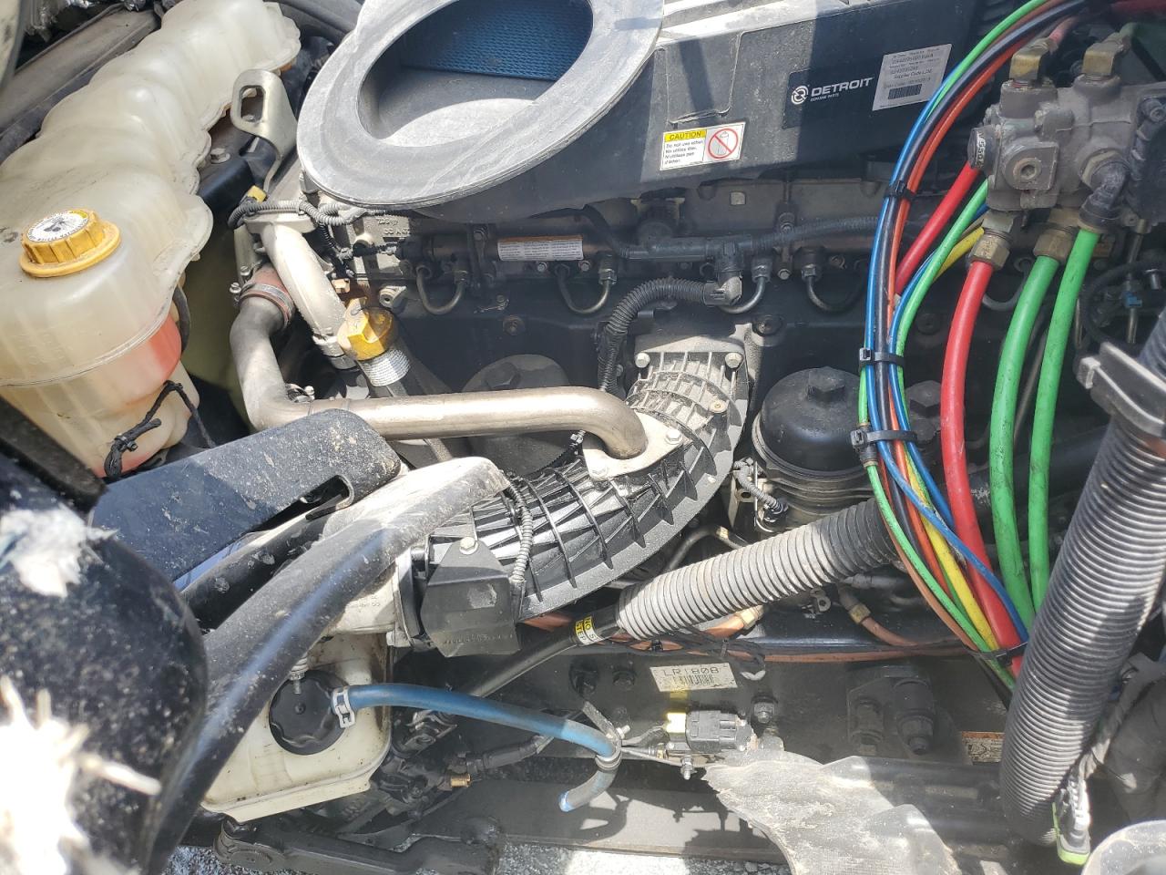 2020 Freightliner Cascadia 126 VIN 3AKJHHDRXLSLR1808 COPART salvage auction — All Over, ID - SALVAGE CERTIFICATE OF TITLE, sold $2,950 on 2026-07-09 (photo 7)