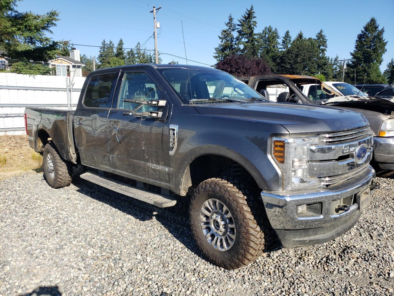 2018 Ford F-350 super duty VIN 1FT8W3BT7JEC80336 COPART salvage auction — Side, WA - BILL OF SALE, sold $14,100 on 2025-11-19 (photo 4)