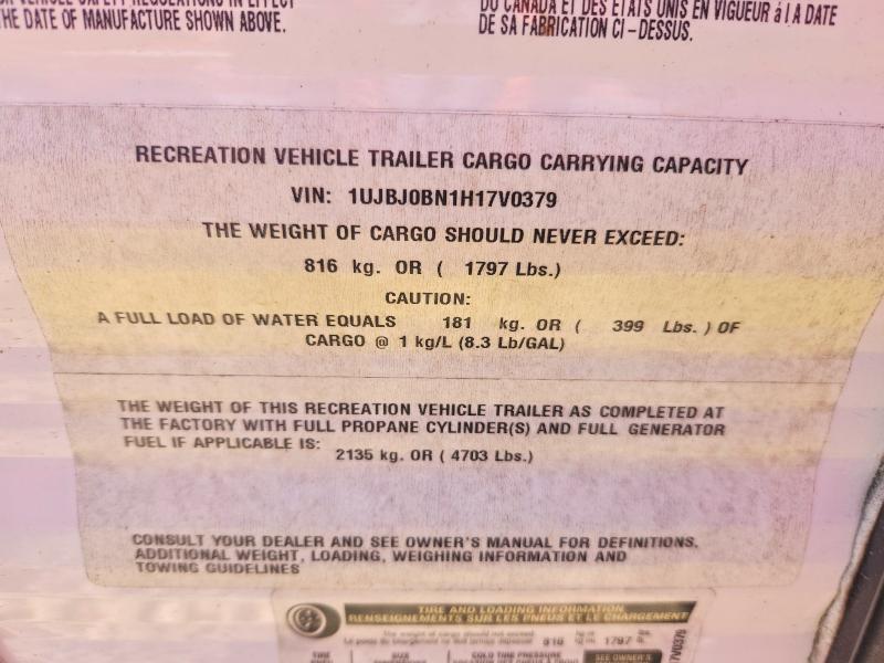 2017 Jaco jay flight VIN 1UJBJ0BN1H17V0379 COPART salvage auction — WATER/FLOOD, PA - CERT OF SALVAGE-W=FLOOD VEH, sold $3,250 on 2026-09-10 (photo 9)