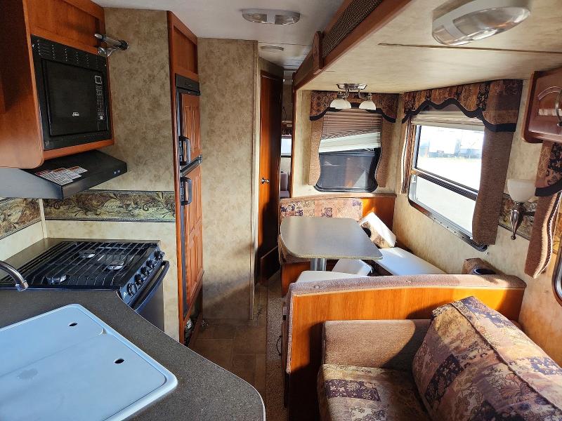 2012 Keystone Cougar VIN 4YDT31S27CC500732 COPART salvage auction — SIDE, AB - BOS - ACTIVE, sold $825 on 2026-09-03 (photo 6)
