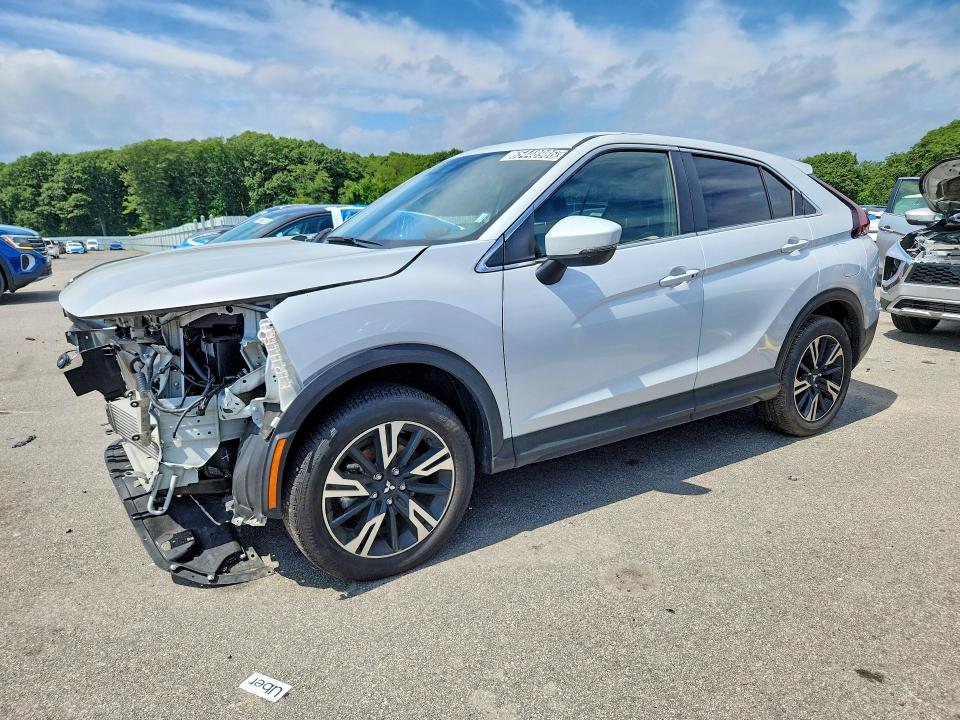 2025 Mitsubishi Eclipse cross VIN JA4ATWAA0SZ043820 — COPART salvage auction photo